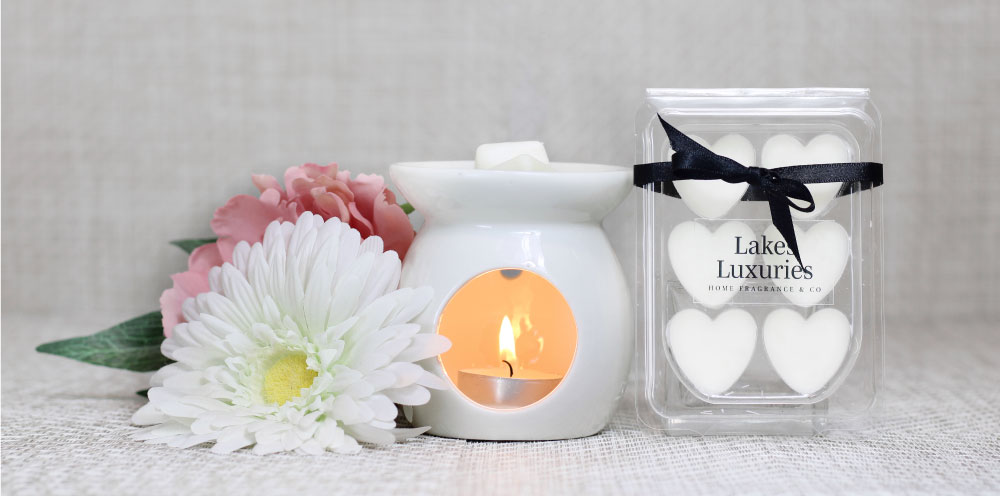 Lakes Luxuries candle products